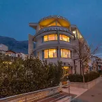 Milan شقة ماكارسكا