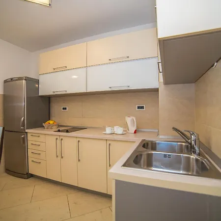 Milan Apartment Makarska