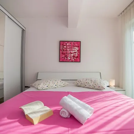 Milan Apartment Makarska