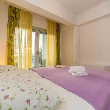Milan Apartment Makarska