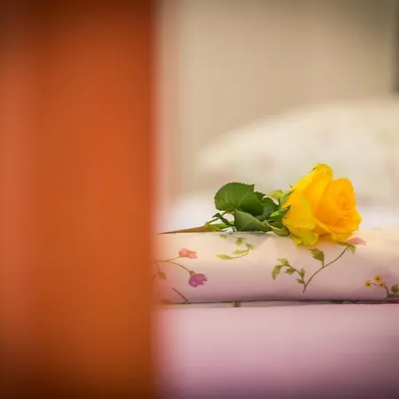 דירה Milan מאקרסקה